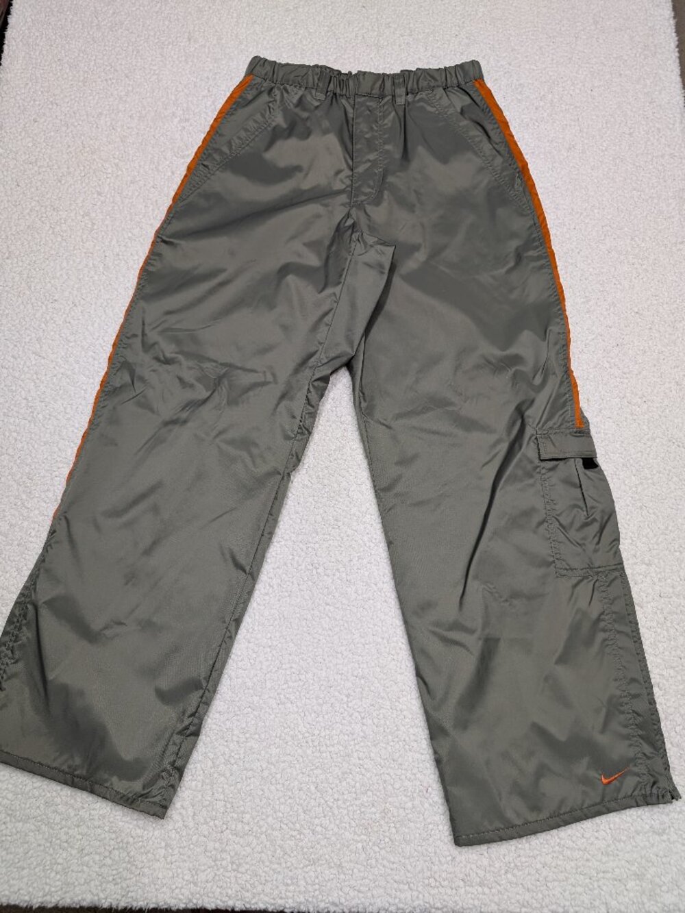 Nike cargo track pants 🏁